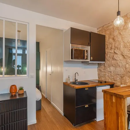 Apartment Ile Saint Louis, Notre Dame, 1 2 A 4p *